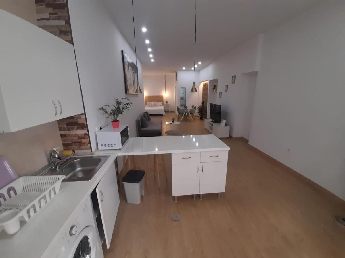 Apartamento Luna De Noviembre มาลากา ภายนอก รูปภาพ