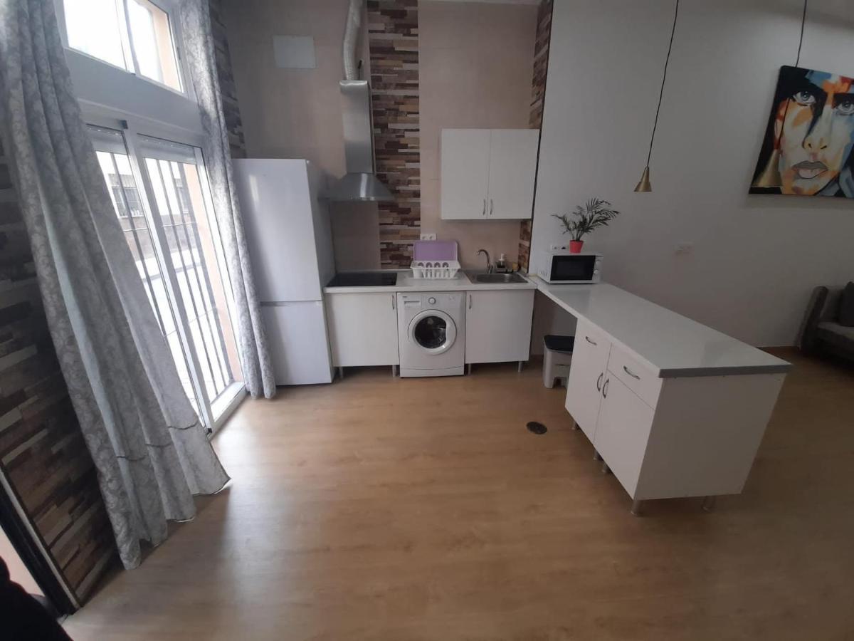 Apartamento Luna De Noviembre มาลากา ภายนอก รูปภาพ
